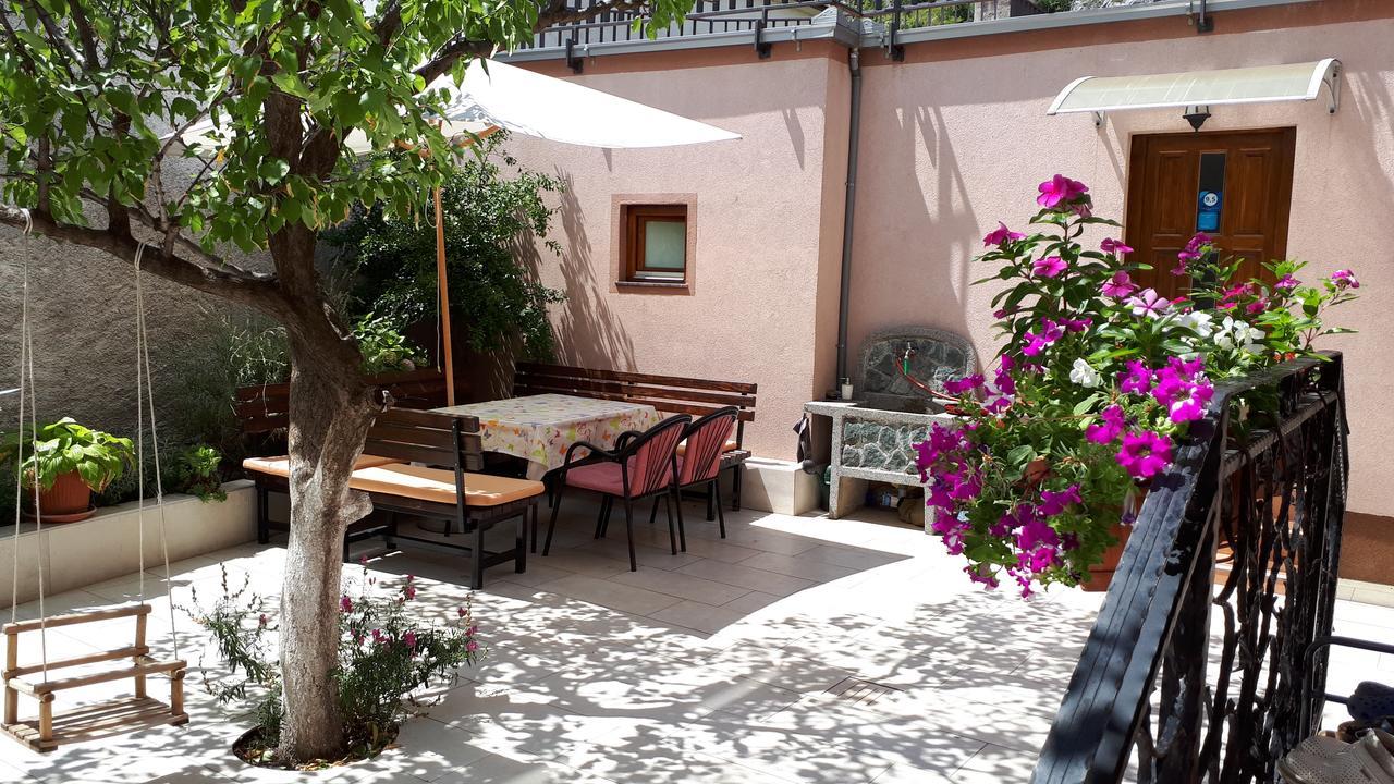Hostel Bojo Мостар Екстериор снимка